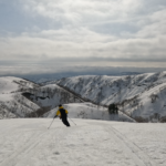 【金剛堂山BC】藪スキーと快適ザラメの頂上稜線　2024/4/5（金）